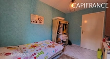 GRANDE MAISON avec piscine Idéal pour 2 familles souhaitant partager des espaces extérieurs communs ou projet de location