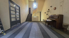 Ardèche - Ancien moulinage dans la vallée de l'Auzène - 6 logements - une grande salle 232m² - dépendance - piscine - rivière au pied
