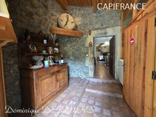 Ardèche, stone house in a preserved and quiet location - 137m² living space - garage - land