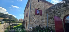 Ardèche, ensemble charmant de 2 maisons en pierres, avec terrasses, caves voutées et terrains attenants