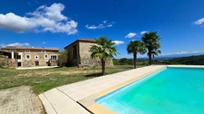  Propriété d'Exception Rénovée – 7.5 hectares - Étang privée - vue panoramique - Piscine - Source
