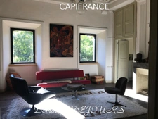 Grande maison bourgeoise de 400m² habitable et son parc de 9700m²au bord de la rivière La Glueyre
