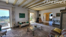 Sud-est de la France, en Ardèche à Privas (préfecture) magnifique maison d'architecte de 250m² habitable sur 3600m² de terrain - Piscine - Exposition sud et Vue dégagée