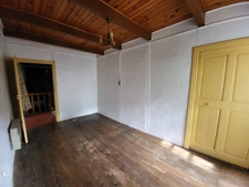 Grande maison avec un garage, un jardin sur une parcelle de 740m² + un terrain 200 m² proche mais non attenant