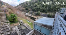 GRANDE MAISON avec piscine Idéal pour 2 familles souhaitant partager des espaces extérieurs communs ou projet de location