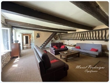 VAUCLUSE (84)  Partie de corps de ferme – Environ 172 m2 habitables – 4 chambres – Grand salon au charme atypique