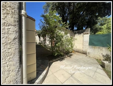 Charme, volumes et confort – Belle demeure familiale avec piscine UCHAUX (84) - 8 pièces, environ 212 m2 