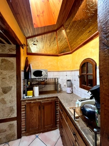 Jolie maison de campagne (320 m2, 9 pièces, 5 chambres) à vendre, sur terrain de 8500 m2, à dix minutes d'Auch (32)