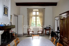 Propriete à vendre 15 pièces, 9 ha, proche de FLEURANCE (32)