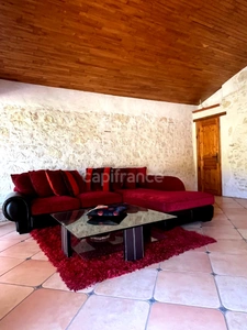 Jolie maison de campagne (320 m2, 9 pièces, 5 chambres) à vendre, sur terrain de 8500 m2, à dix minutes d'Auch (32)