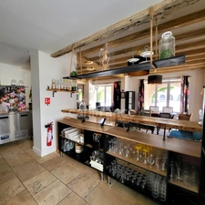 Ensemble atypique de deux maisons avec commerce en plein coeur de SAINT CLAR (32) à vendre