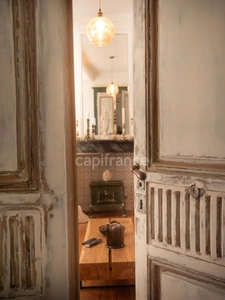 Demeure d'exception au coeur de l'ancienne rue Royale, 6 pièces, 290 m2 avec petit patio  (32)