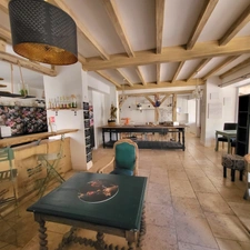Ensemble atypique de deux maisons avec commerce en plein coeur de SAINT CLAR (32) à vendre
