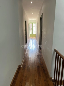 "Chat"-oyante maison d'hôtes, 10 pièces, 8 chambres, avec jardin clos, à quinze minutes de MARCIAC, MIRANDE ET VIC-FEZENSAC (32)