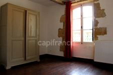 Propriete à vendre 15 pièces, 9 ha, proche de FLEURANCE (32)