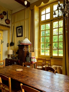 Ensemble de charme & de caractère : château, conciergerie & tour de guêt du XVIIIème près de Saint-Clar (32)