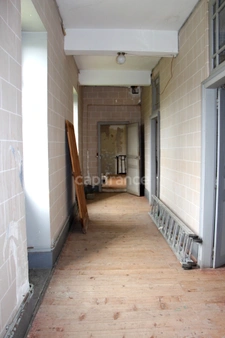 Propriete à vendre 15 pièces, 9 ha, proche de FLEURANCE (32)