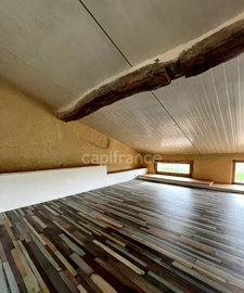 Domaine à vendre avec vue exceptionnelle à 360°, composé d'une bergerie réhabilitée, puis d'une grange et d'un kiosque à restaurer, sur 2,9 ha de terrain à LECTOURE (32)