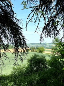 Ensemble de charme & de caractère : château, conciergerie & tour de guêt du XVIIIème près de Saint-Clar (32)