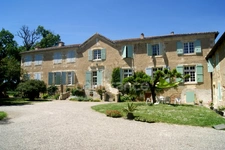 Propriete à vendre 15 pièces, 9 ha, proche de FLEURANCE (32)