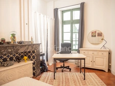 Demeure d'exception au coeur de l'ancienne rue Royale, 6 pièces, 290 m2 avec petit patio  (32)