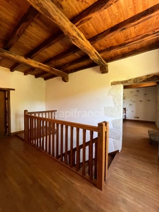 Jolie maison de campagne (320 m2, 9 pièces, 5 chambres) à vendre, sur terrain de 8500 m2, à dix minutes d'Auch (32)