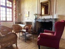 Ensemble de charme & de caractère : château, conciergerie & tour de guêt du XVIIIème près de Saint-Clar (32)
