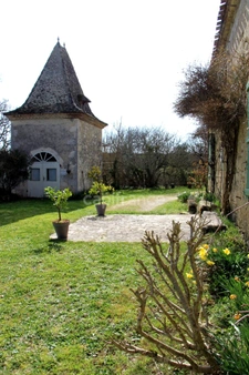 Charmante propriété rurale à vendre, dans un cadre bucolique et romantique, proche de SAINT CLAR (32)