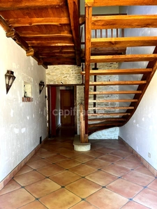 Jolie maison de campagne (320 m2, 9 pièces, 5 chambres) à vendre, sur terrain de 8500 m2, à dix minutes d'Auch (32)