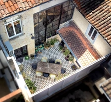 Demeure d'exception au coeur de l'ancienne rue Royale, 6 pièces, 290 m2 avec petit patio  (32)