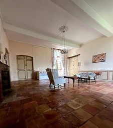Ensemble de charme & de caractère : château, conciergerie & tour de guêt du XVIIIème près de Saint-Clar (32)