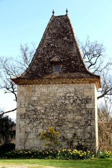 Charmante propriété rurale à vendre, dans un cadre bucolique et romantique, proche de SAINT CLAR (32)