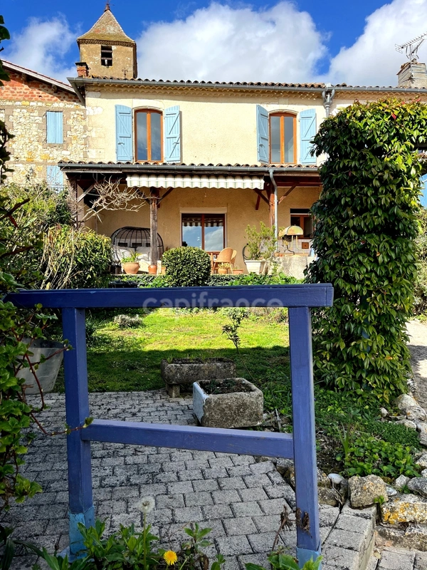 Maison de village, 110 m2, entièrement rénovée, à 15 minutes de Fleurance/Lectoure/Condom  (32)