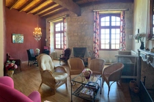 Ensemble de charme & de caractère : château, conciergerie & tour de guêt du XVIIIème près de Saint-Clar (32)