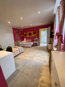 Maison à vendre 7 pièces LAMARQUE PONTACQ (65)