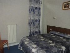 Dpt Hautes Pyrénées (65), à vendre LOURDES Hôtel - Restaurant 