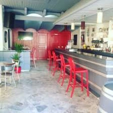 Dpt Hautes Pyrénées (65), à vendre LOURDES Bar 