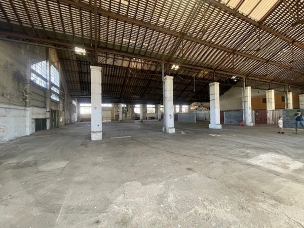 Local/bureau à vendre TARBES (65)