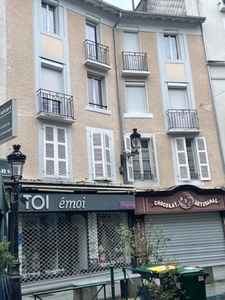 Dpt Hautes Pyrénées (65), à vendre LOURDES immeuble 