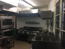 Dpt Hautes Pyrénées (65), à vendre proche de LOURDES Café - Restaurant 