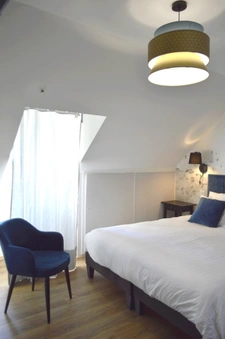 Dpt Hautes Pyrénées (65), à vendre proche de LUZ SAINT SAUVEUR Hôtel - Restaurant 