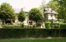 Dpt Hautes Pyrénées (65), à vendre LOURDES Ensemble immobilier collectif 