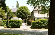 Dpt Hautes Pyrénées (65), à vendre LOURDES Ensemble immobilier collectif 