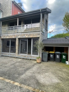 Dpt Hautes Pyrénées (65), à vendre LOURDES immeuble 