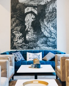 Dpt Hautes Pyrénées (65), à vendre proche de LUZ SAINT SAUVEUR Hôtel - Restaurant 