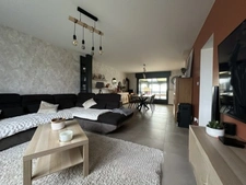 Maison de plain-pied entièrement rénovée d'environ 124 m² + Véranda 