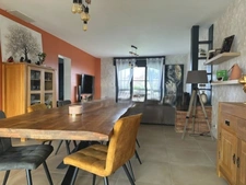 Maison de plain-pied entièrement rénovée d'environ 124 m² + Véranda 