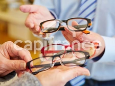 Et si vous repreniez votre propre magasin d’optique pour 150 000 € ?