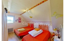 Côtes-d'Armor (22) department, for sale in PLOUISY 22200 - bordering GRÂCES - 6-room house, 135 m² - single-storey living - landscaped garden - 3,662 m² plot - 2 terraces