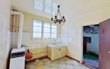 Dpt Côtes-d’Armor (22), à vendre PAIMPOL – Secteur Lanvignec – Maison à reprendre – 65 m² de plain-pied – T3 – 2 chambres – Combles 56 m² au sol – Terrain – 2 dépendances – Centre et port proches